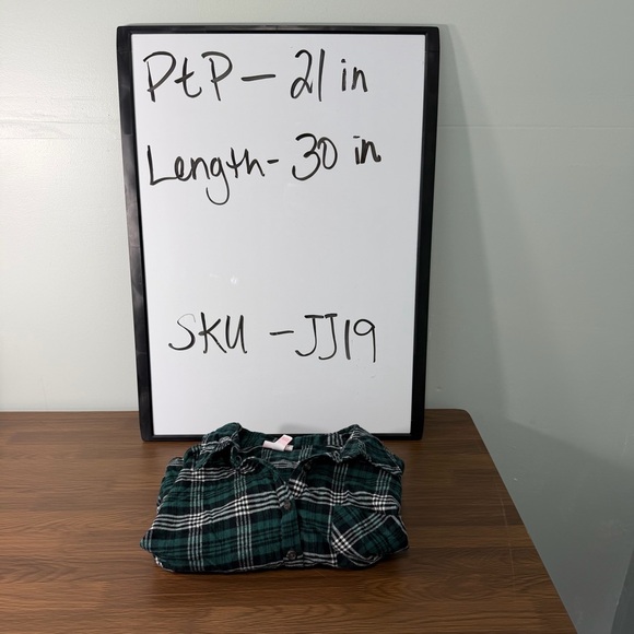 Isabel Maternity by Ingrid & Isabel Geen Plaid Shirt Sz L - Picture 11 of 11